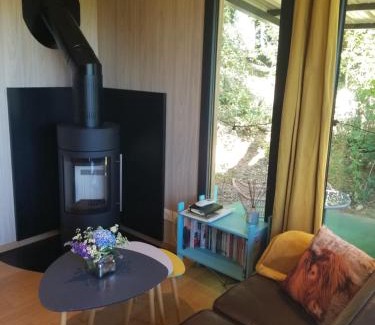 Saint-Julien-le-Petit Ski Chalet | Le petit paradis, mini maison,nature,confort,calme