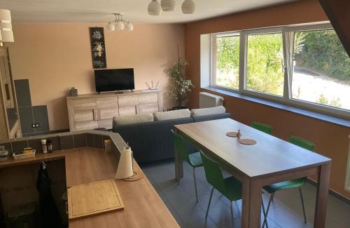 Bierges Apartment | Le Petit Parc