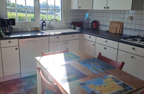 Orval sur Sienne House | Le petit perron House 143 m2 10 people max 10 minutes from the beach by car