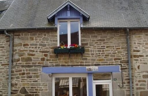 Genets House | Le Petit Pluvier