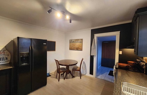 Pouch Cove House | Le Petit Pouch Cove, cute 3 Bed house with ocean views, 15 mins from St John's!
