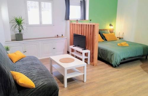 La Roche-Chalais Apartment | Le Petit Rochalais Studio 3 pers Pro & Loisirs
