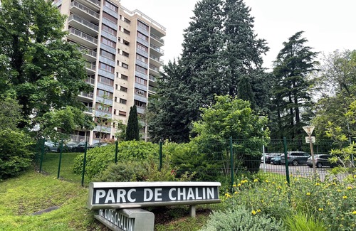 Charlier - Valvert Apartment | Le Petit Urbain - Studette 1 personne Ecully avec parking privé