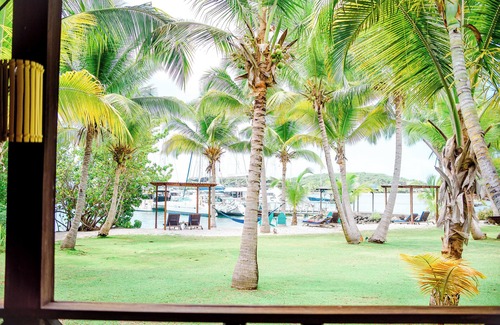 Calvigny Cottage | Le Phare Bleu Marina Resort