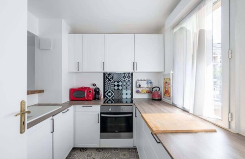 Bobigny Apartment | Le Picasso - Metro 5, terrasse, tres calme