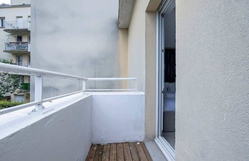 Bobigny Apartment | Le Picasso - Metro 5, terrasse, tres calme