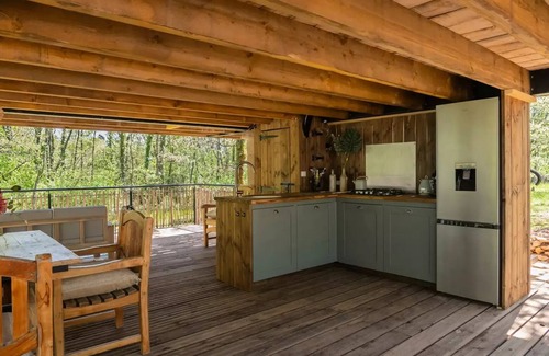 Saint-Antonin Noble Val Ski Chalet | Le Pigeonnier sleeps 5