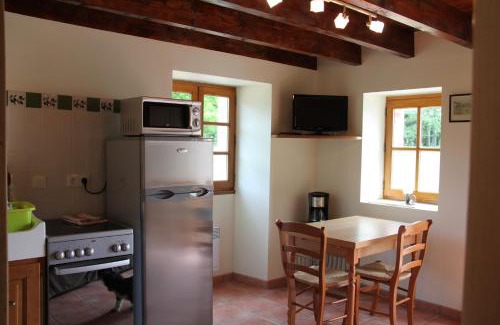 Saint-Gregoire House | Le Pigeonnier de Lacalm GÎTE