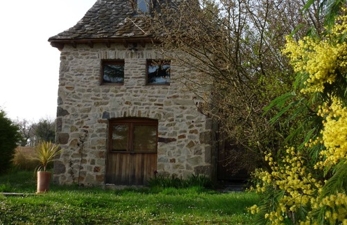 Vabre-Tizac House | Le Pigeonnier du Bosc, harmony and greenery