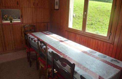 Les Carroz-d'Araches Ski Chalet | Le Pimpiollet