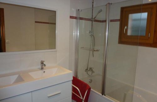 Les Carroz-d'Araches Ski Chalet | Le Pimpiollet