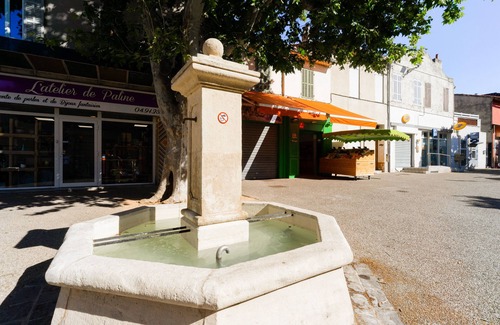 Mazargues Apartment | Le Pitchoun - One Bedroom Apartment, Sleeps 2