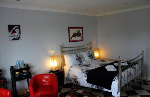 Ger Bed & Breakfast | Le Potier Jovial