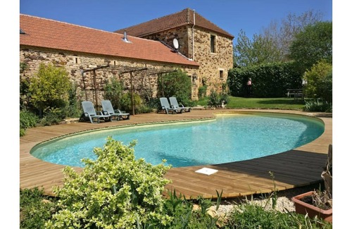 Frayssinet-le-Gelat House | Le poulailler, a charming country gîte