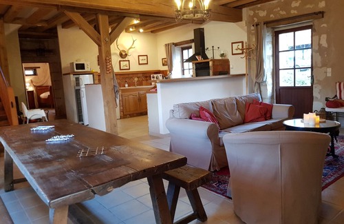 Neuille Cottage | LE PRESSOIR, 4* gite, Salvert, 10 pers, near Saumur, in ANJOU
