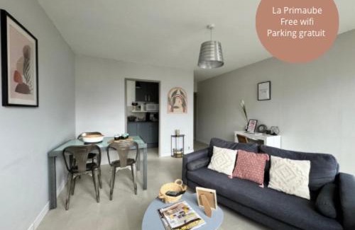 Luc-la-Primaube Apartment | Le Primaubois - 2 chambres & parking - Centre La Primaube