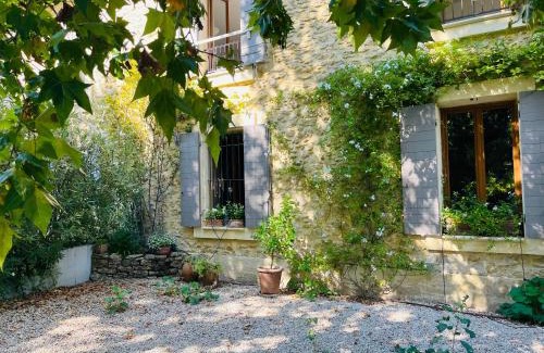 Puyvert House | Le Provençal Duplex piscine jardin le Luberon