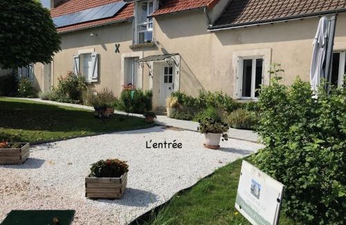 Chahaignes Bed & Breakfast | Le puits de la Montrée