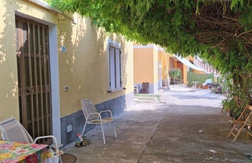 Paola Apartment | Le Querce. two-room apartment for 3