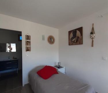 Seyne Apartment | le refuge de la blanche