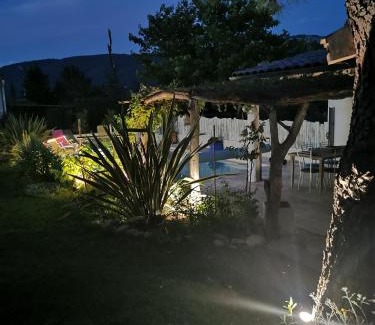 Saint-Peray Bed & Breakfast | Le Refuge de Manou
