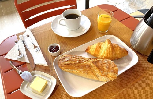 Aubergenville Bed & Breakfast | Le Relais de 40 Sous - Maison D'hôtes - Chambre 1