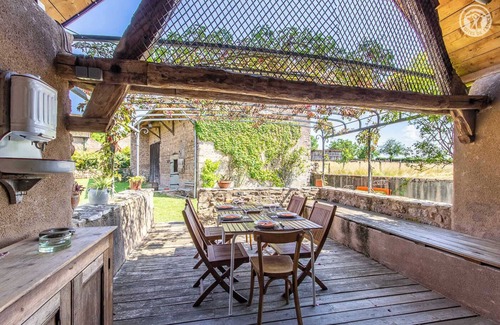 Suin House | Le Relais de Mont - SUIN