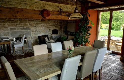 Bremondans Bed & Breakfast | Le relais des deux tours