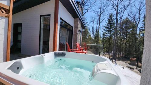 Mauricie Ski Chalet | Le Renard Blanc - Spa and Incredible View