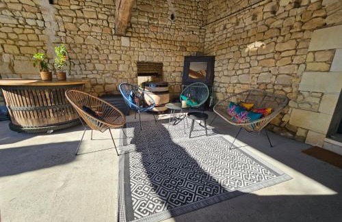 Saint-Nicolas-de-Bourgueil Apartment | Le Repaire de Bacchus