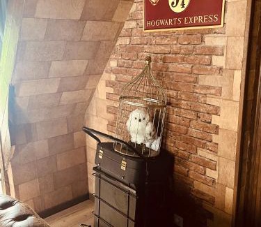 Solre-le-Chateau Apartment | Le Repaire Magique du Grand Sorcier