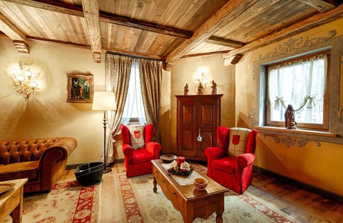 Aosta House | Le Reve Charmant