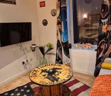 Montbeliard Apartment | Le rock n roll cosy et tout équipé en hyper centre