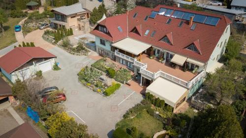 Soroksar Hotel | Le Rose Suites & Park Hotel