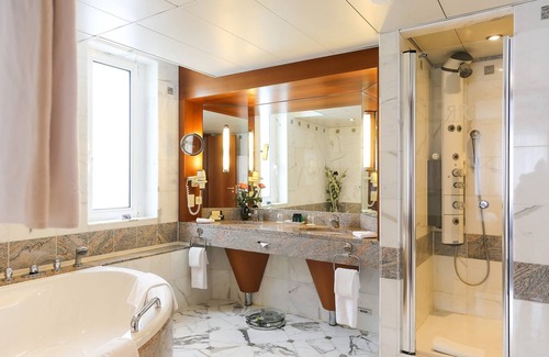 Ville Haute Hotel | Le Royal Hotels & Resorts