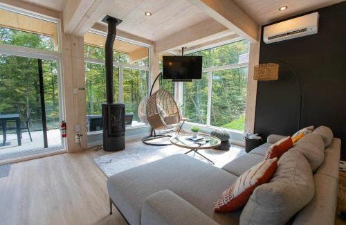 Argenteuil Regional County Municipality Ski Chalet | Le RuissO - Spa et Confort