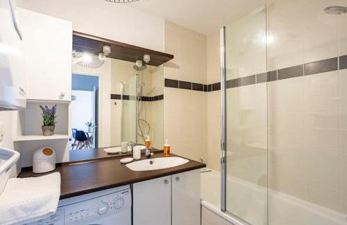 Cesson-Sevigne Apartment | Le Sévigné - Cosy et calme - balcon et parking