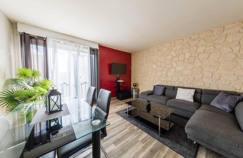 Monplaisir Apartment | Le Safran - Agréable T3 ville