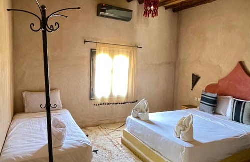Merzouga Hotel | Le Saharien dear Ibrahim