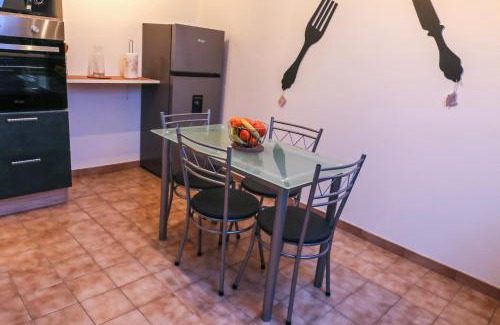 Issoudun Apartment | Le Saint-Cyr, Centre-ville, Cosy, Spacieux