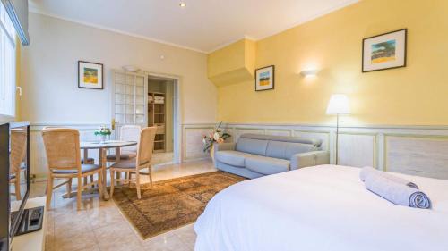 Pont-Sainte-Marie Apartment | Le SAPHIR - Confort - Proche Mag Outlet Troyes - Parking gratuit