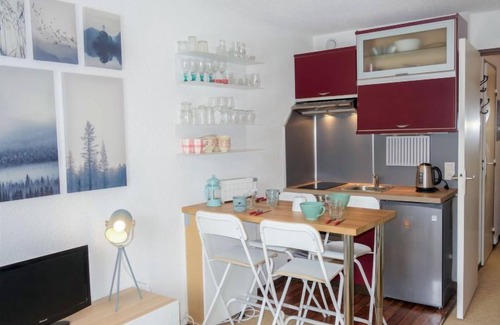 Demi-Quartier Apartment | Le Sapin by Interhome