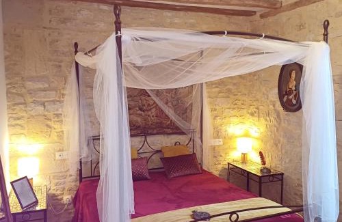 Daglan House | Le Sourire du Troubadour - 8 chambres - Baignade à 300 m - Salle de jeux - Poêle à bois