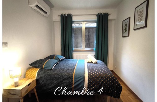 Sarreguemines Apartment | Le Spacieux - centre-ville - 4 chambres - 8 pers