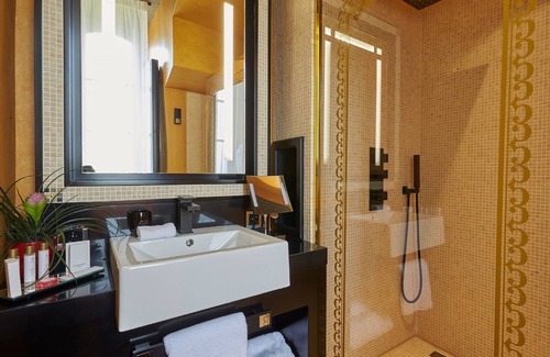 Saint-Sylvestre-sur-Lot Hotel | Le Stelsia