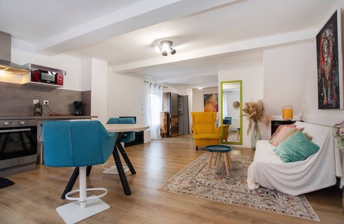 Riorges Apartment | Le Studio des Songes - proche de la gare