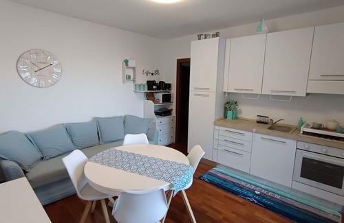 Fonteno House | Le Terrazze - Three-room apartment with terrace and shared pool on Lake Iseo