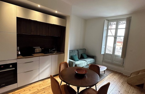 Saint - Michel Apartment | Le toulous’hein