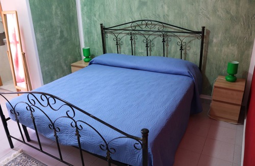 Casamassima Bed & Breakfast | Le Tre Rose Bed & Breakfast