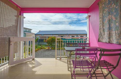 Sainte-Suzanne Apartment | Le Tuit-Tuit - Un nid douillet
